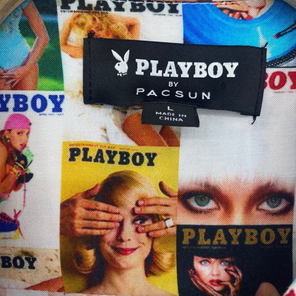 Playboy By PacSun Shirt Men LARGE All Over Collage Cover Magazine Centerfold - Picture 8 of 10